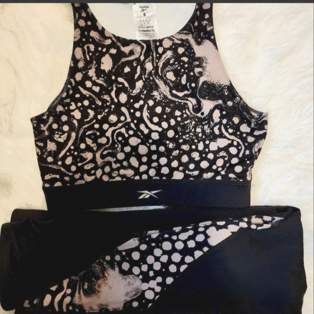 Reebok sports set
